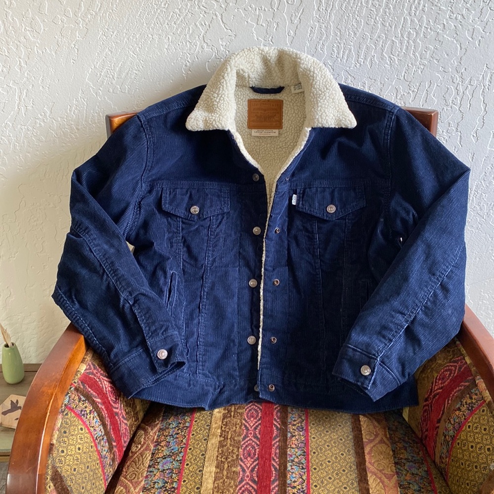 Levi’s fleece lined corduroy jacket, size M